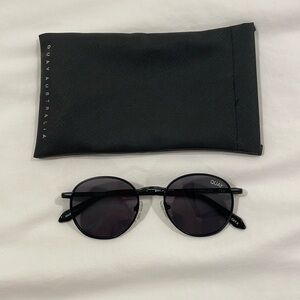 Quay Black Round Sunglasses